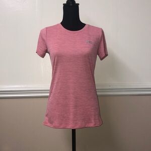 Under Armour XS Loose Fit Tee- Lightly Used